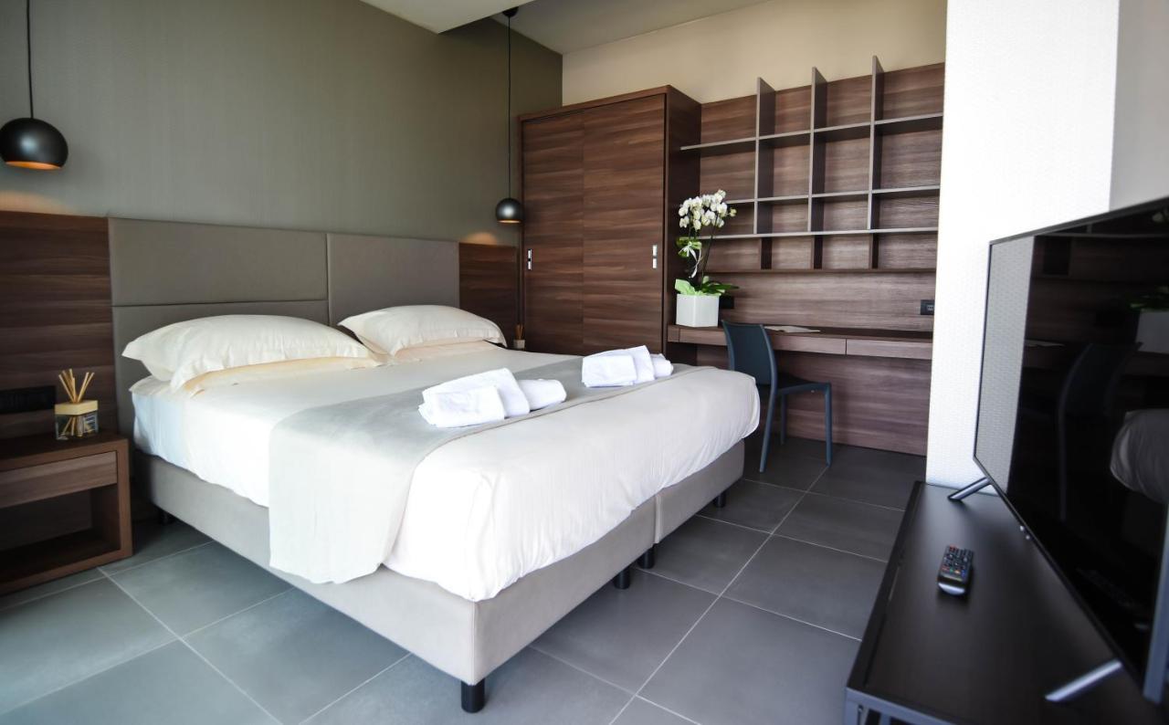 Waldorf Suite Hotel Rimini Eksteriør billede