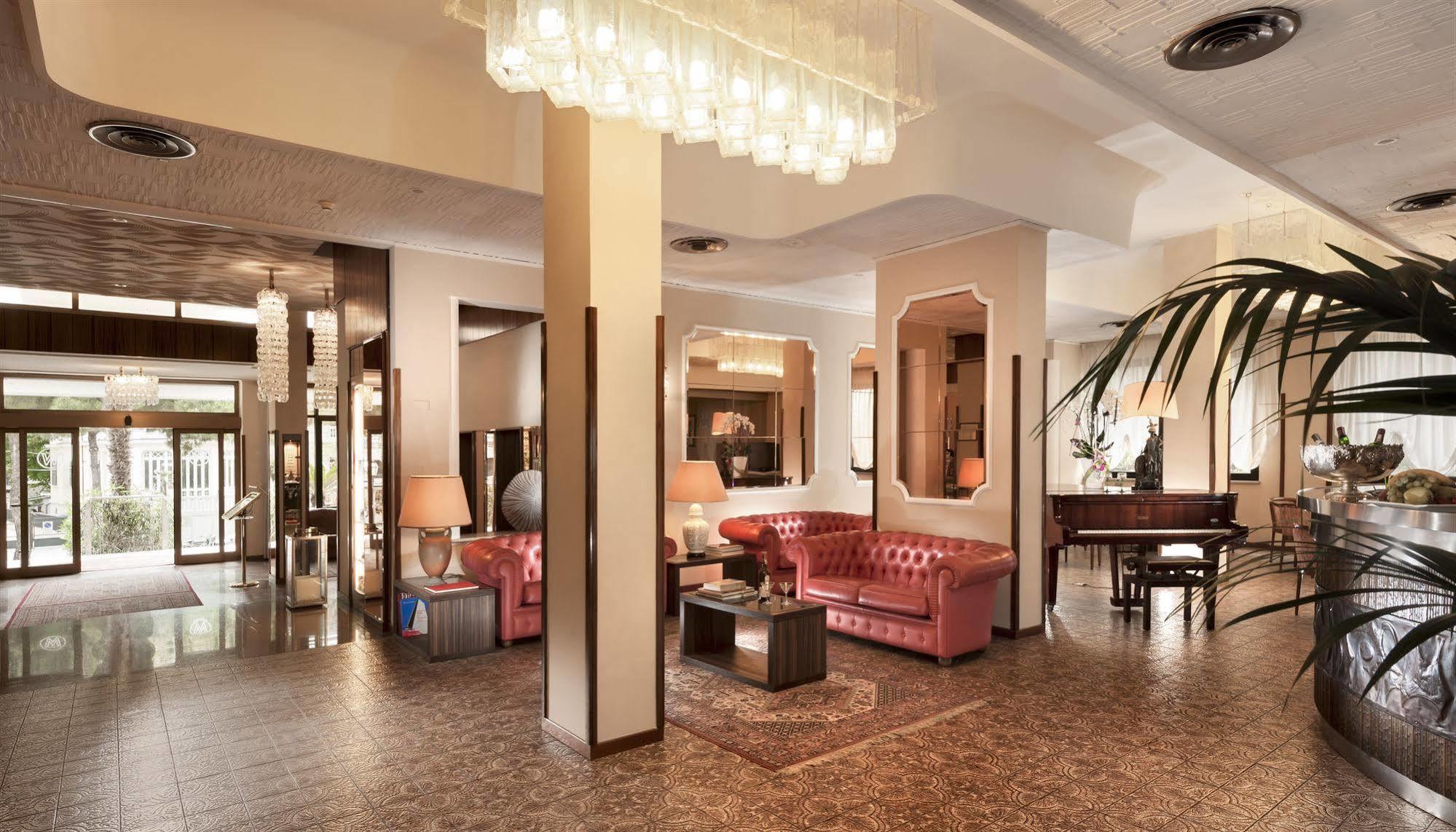 Waldorf Suite Hotel Rimini Eksteriør billede