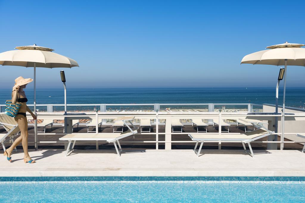 Waldorf Suite Hotel Rimini Eksteriør billede